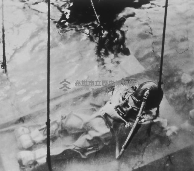 碼頭水面下清理情形藏品圖，第1張