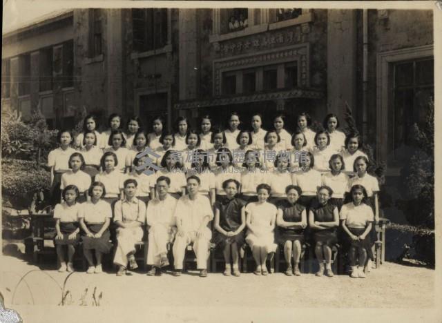 高雄女中合影藏品圖，第1張