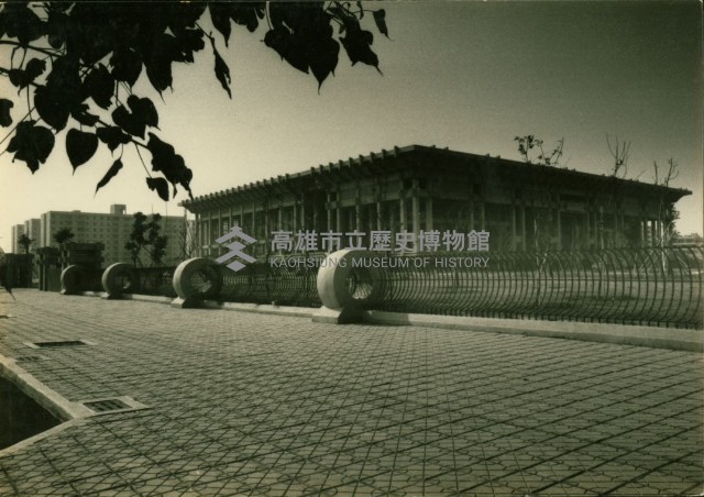 新建落成之高雄市立文化中心景觀（原中正文化中心）藏品圖，第1張