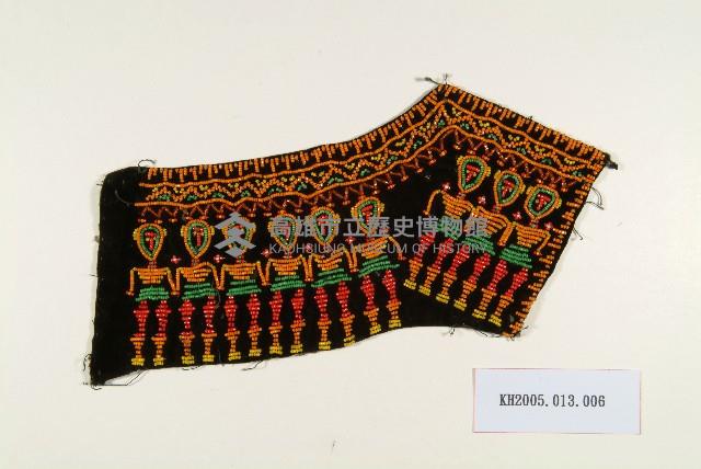 山地珠繡衣服飾片-5藏品圖，第1張