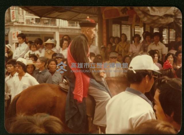 五朝祈安清醮暨鳳林宮重建落成大典吳姓家族合影-4藏品圖，第1張