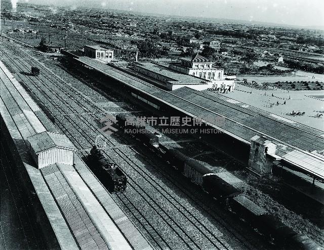 高雄車站及月台照片（光復初期）藏品圖，第1張