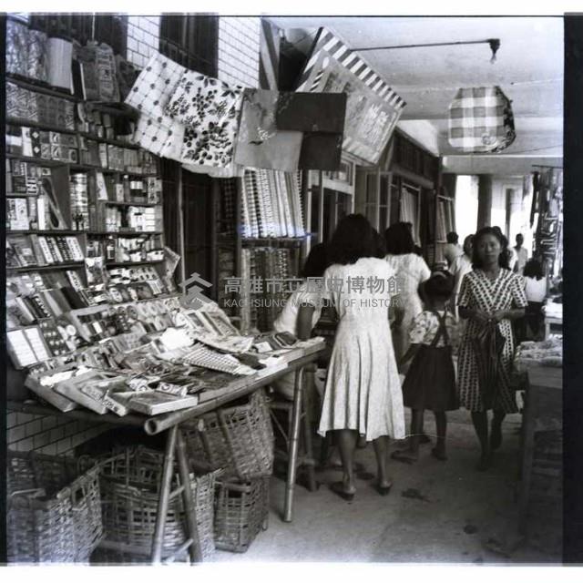 騎樓攤販藏品圖，第1張