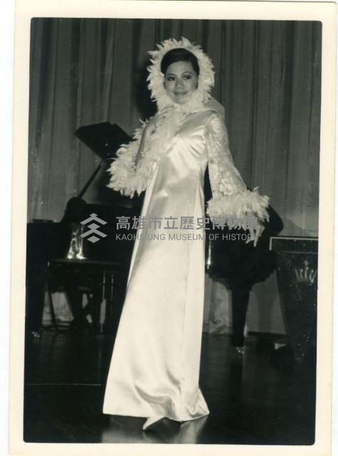 高雄國際婦女會首創慈善服裝發表會-28藏品圖，第1張