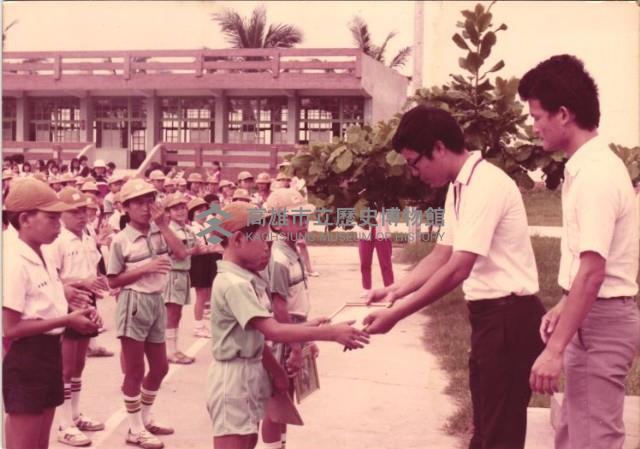 1980至1990年代頒獎藏品圖，第1張