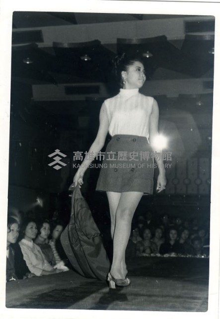 高雄國際婦女會首創慈善服裝發表會-1藏品圖，第1張
