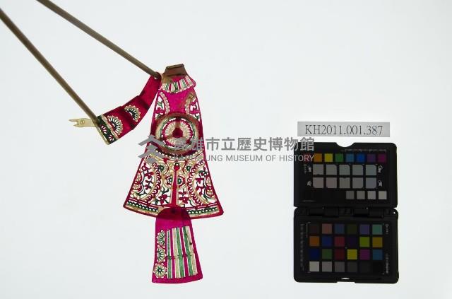 皮影戲簽桿立身偶-富貴老夫人（偶身）藏品圖，第1張