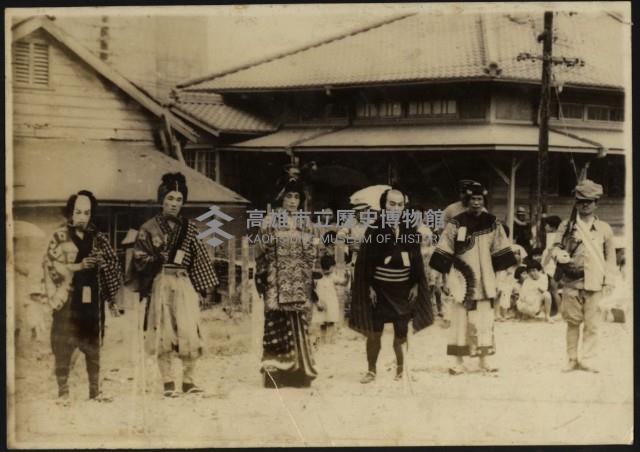 淺野水泥員工化妝遊行-2藏品圖，第1張