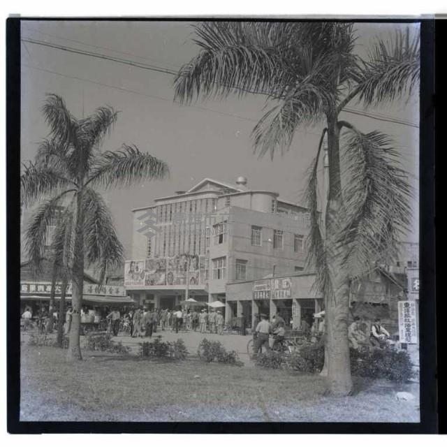 高雄市萬龍戲院藏品圖，第1張