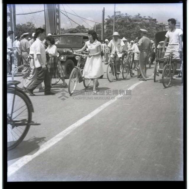 警察指揮騎士藏品圖，第1張