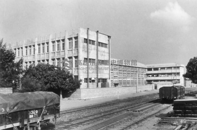 高雄港務局宿舍藏品圖，第1張