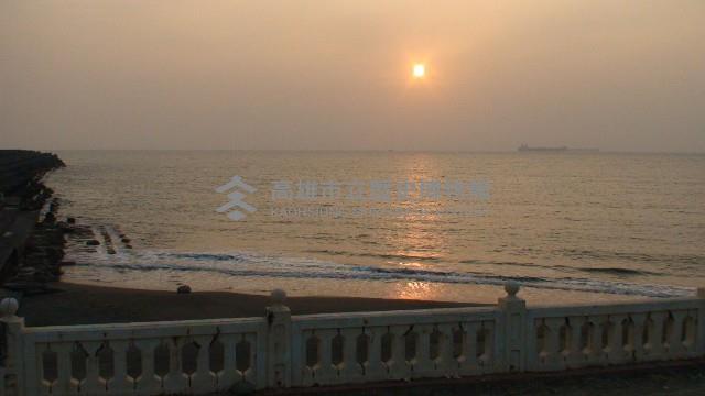 大林蒲濱海公園人工沙灘日落-1藏品圖，第1張