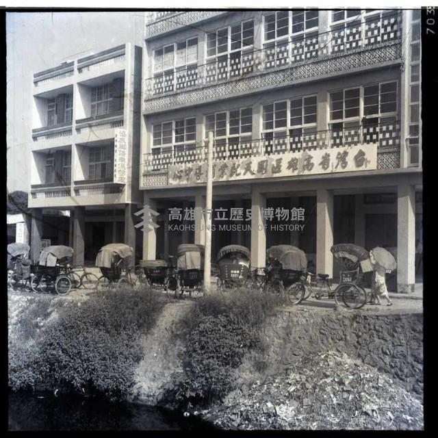 三輪車夫等客人藏品圖，第1張