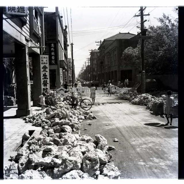 美安全分署派員視察藏品圖，第1張