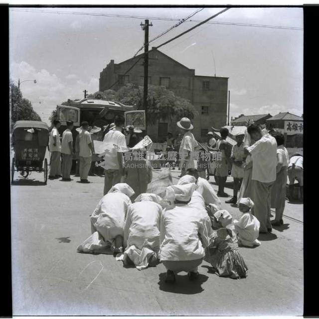 出殯場面藏品圖，第1張