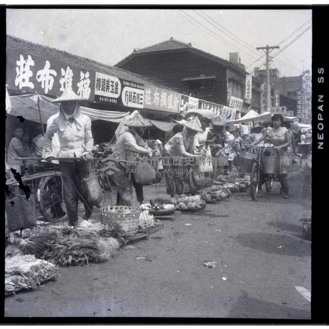 高雄市七賢三路小攤販（賣菜小販）藏品圖，第1張
