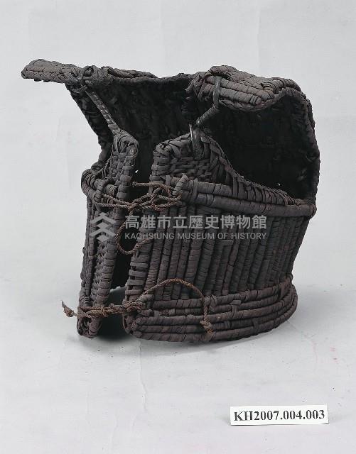 雅美族（達悟族）水藤背心（亦稱魚皮戰甲）藏品圖，第1張