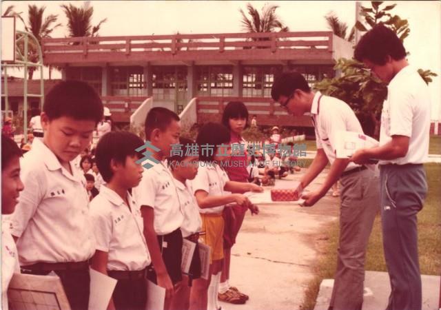 1984年頒獎藏品圖，第1張