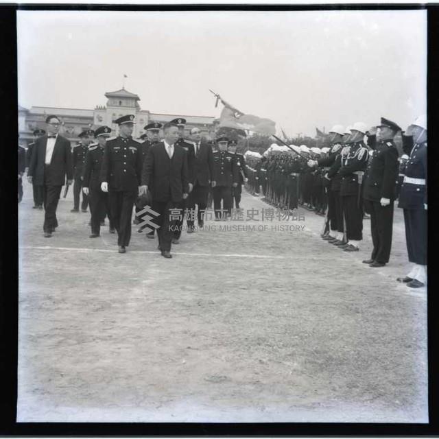 警政署長來高巡視藏品圖，第1張