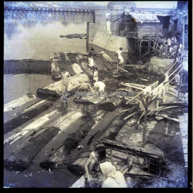 取木頭皮當柴燒藏品圖，第1張