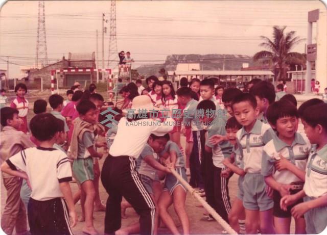 1983年慶祝校慶-3藏品圖，第1張