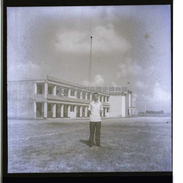 高雄市六中完工藏品圖，第1張