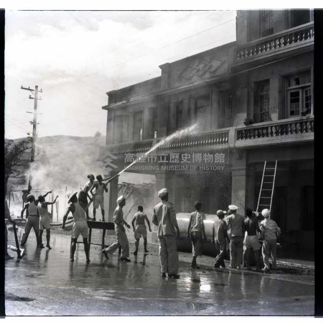 漁會碼頭前失火藏品圖，第1張