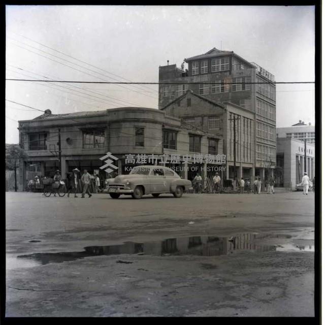 高雄市鹽埕區公所藏品圖，第1張