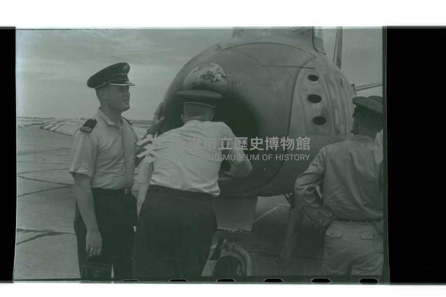 登錄號:KH2002.015.0140藏品圖，第16張