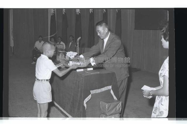 登錄號:KH2002.007.0247藏品圖，第16張