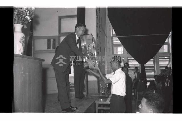 登錄號:KH2002.009.0165藏品圖，第16張