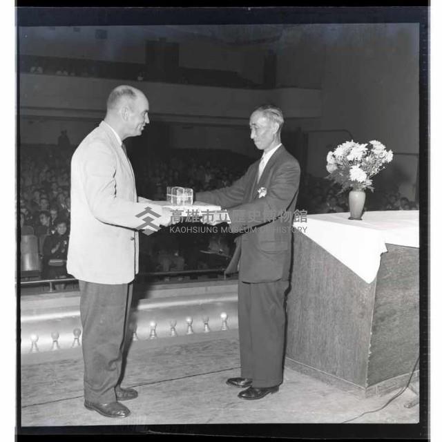 登錄號:KH2002.012.0119藏品圖，第16張