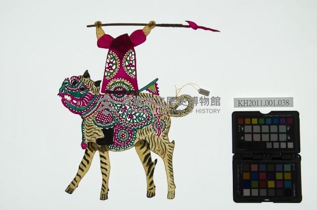 皮影戲偶全身男騎-老武淨騎老虎藏品圖，第3張