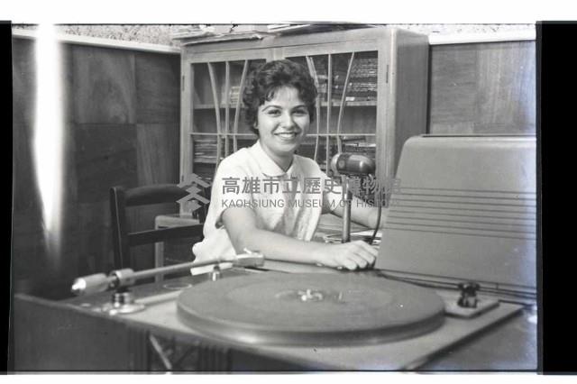 登錄號:KH2002.012.0366藏品圖，第2張