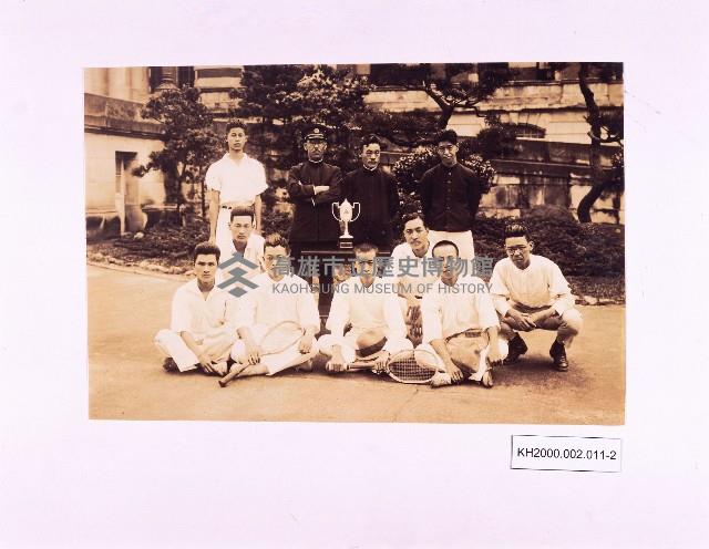 網球場合影及女子青年挺身隊修業式藏品圖，第2張