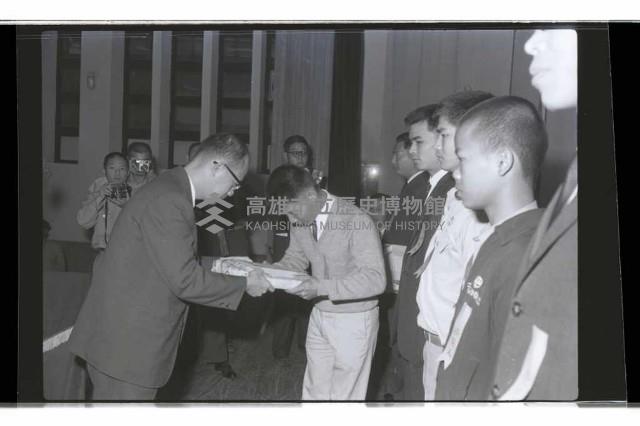 登錄號:KH2002.012.0692藏品圖，第2張