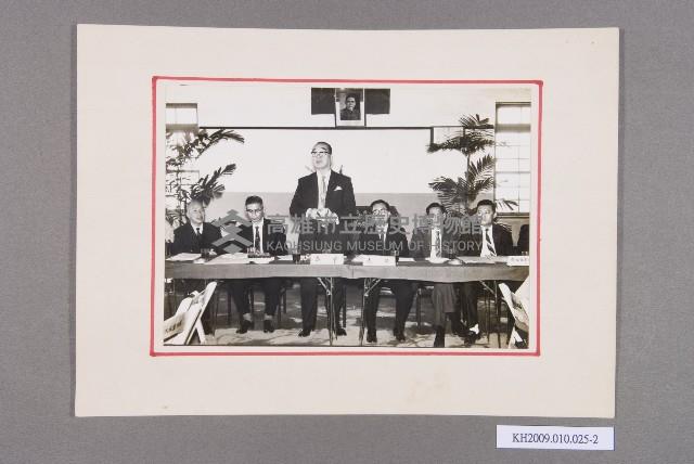 三民區公所蘇文璽區長向高雄市長楊金虎簡報照片藏品圖，第2張