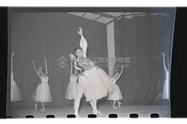 登錄號:KH2002.017.0036藏品圖，第40張