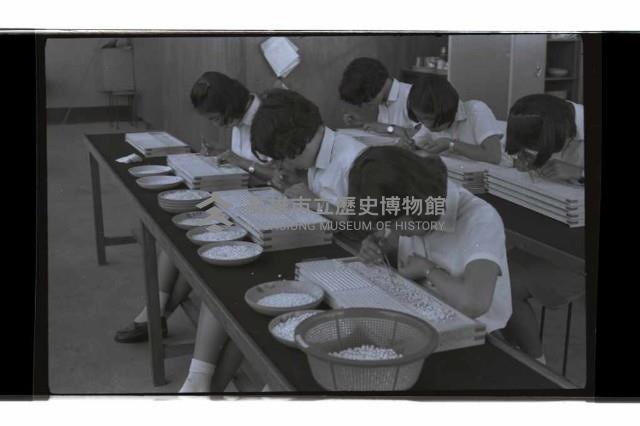 登錄號:KH2002.018.0163藏品圖，第10張