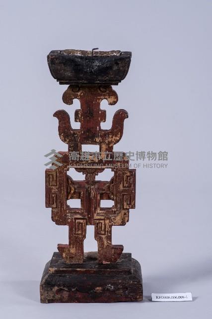 朱漆貼金壽字紋燭臺藏品圖，第2張