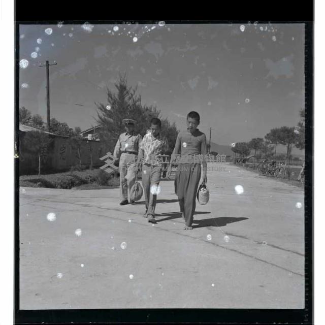 登錄號:KH2002.007.0121藏品圖，第1張