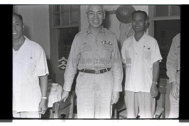 登錄號:KH2002.012.0200藏品圖，第15張