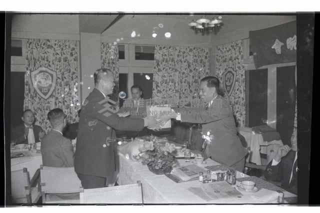 登錄號:KH2002.012.0410藏品圖，第15張