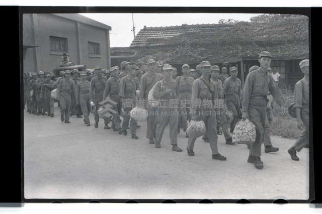 登錄號:KH2002.012.0092藏品圖，第15張