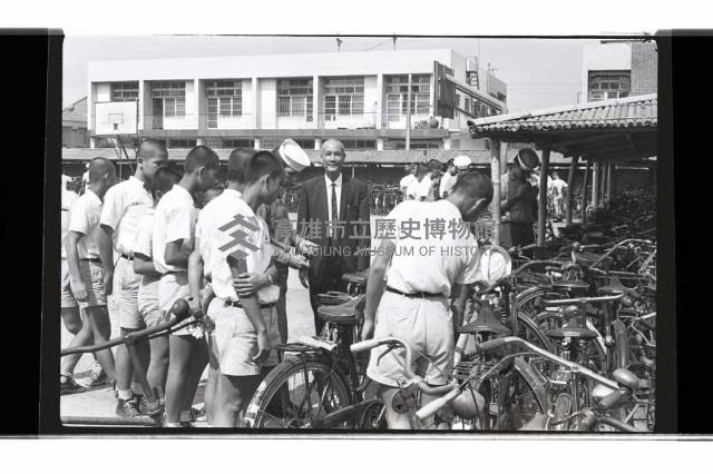 登錄號:KH2002.007.0359藏品圖，第15張