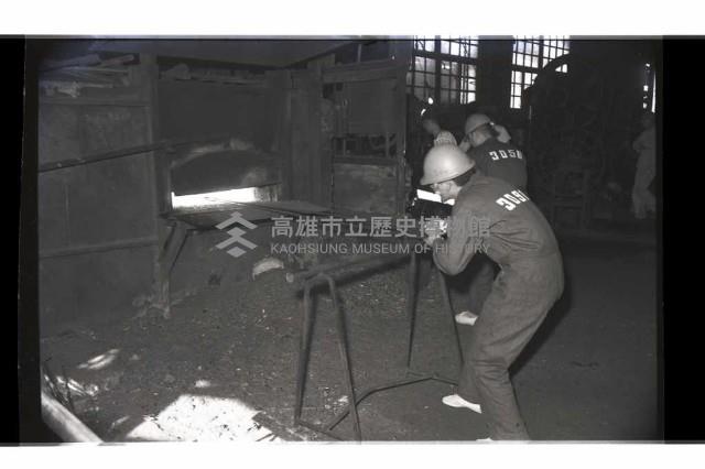 登錄號:KH2002.007.0303藏品圖，第15張