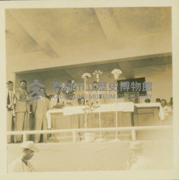 第五屆全省運動大會特撮高雄市體育場內含照片48張藏品圖，第5張