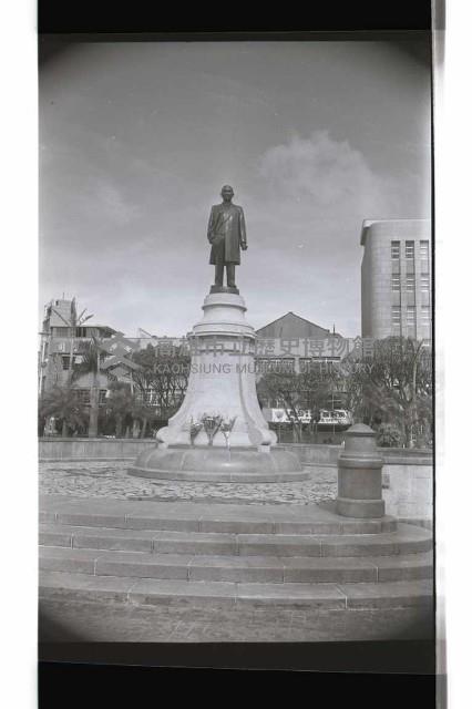 登錄號:KH2002.012.0569藏品圖，第94張