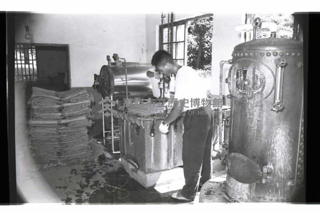 登錄號:KH2002.016.0075藏品圖，第54張