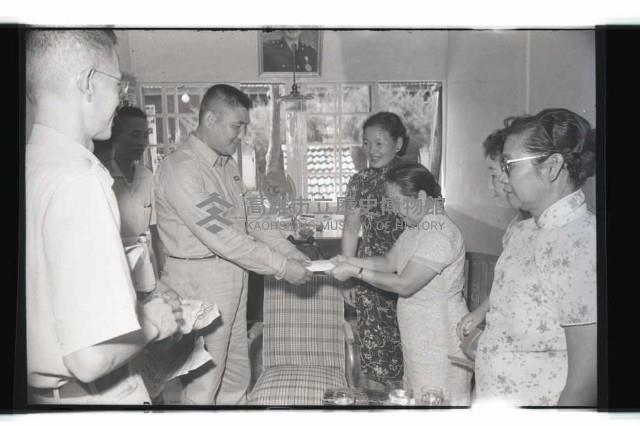 登錄號:KH2002.012.0372藏品圖，第14張